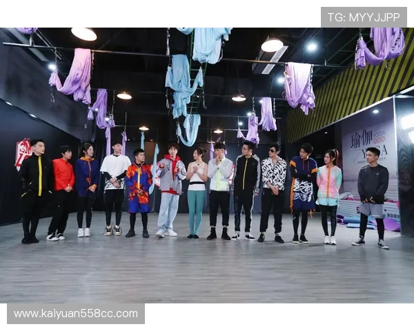 电竞真人秀LOL：深度解析电竞真人秀节目对青少年影响的多样性